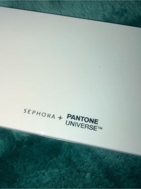 Sephora Pantone Universe